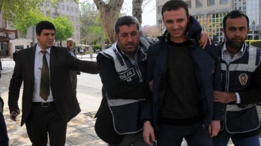 Gaziantep&rsquo;Te Kpss Operasyonu Kapsamında Bir &Ouml;ğretmen G&ouml;zaltına Alındı