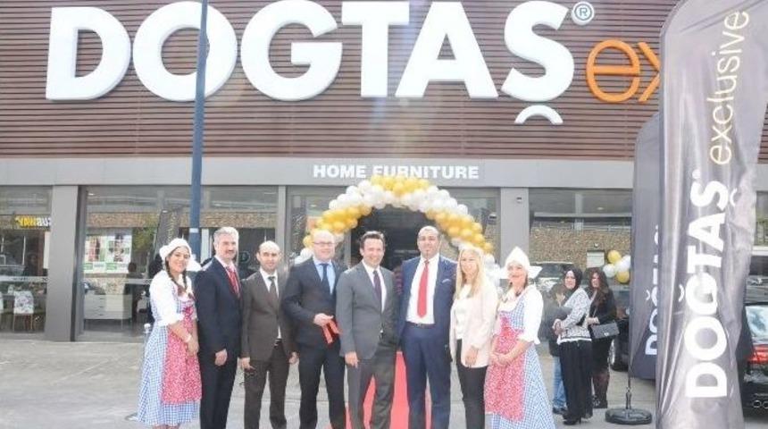 Avrupa&rsquo;nın En B&uuml;y&uuml;k T&uuml;rk Mobilya Mağazası A&ccedil;ıldı