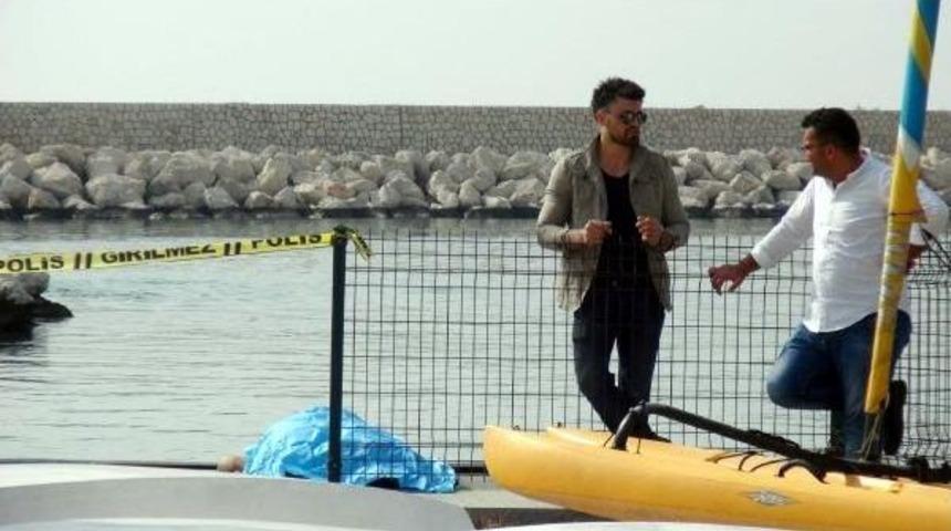 'hoş&ccedil;a Kalın' Mesajı Yazdı, Denizde Cesedi Bulundu