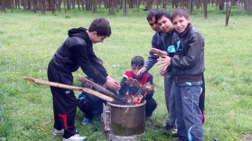 &Uuml;ş&uuml;ten Ve Bayıltan Kros