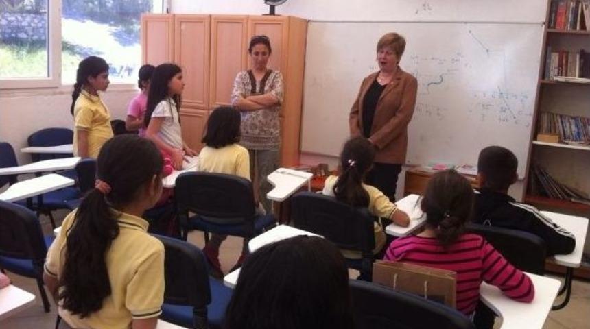 Chp&rsquo;li Kadınlardan &Ouml;ğrencilere Tam Destek