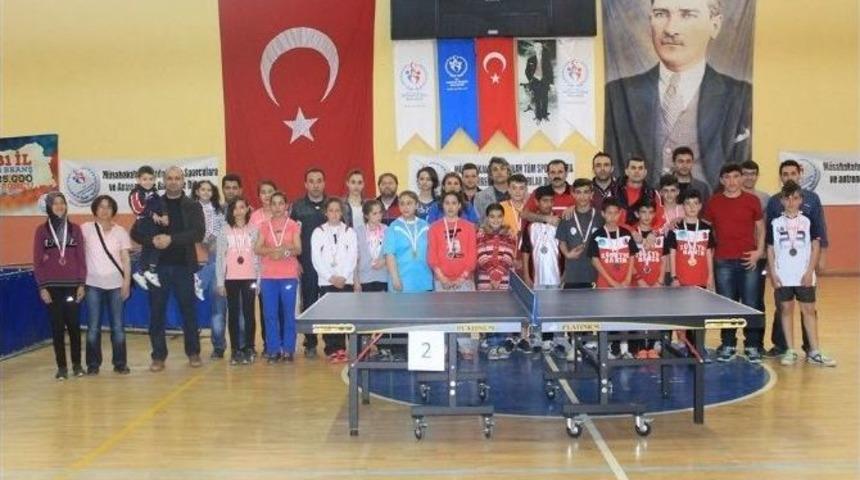 23 Nisan Masa Tenisi Şenliği Sona Erdi