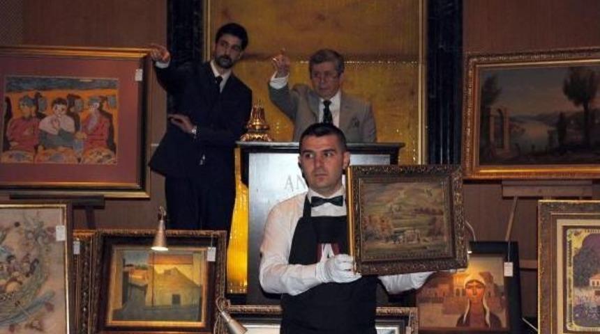 Antika Severler M&uuml;zayedede Buluştu