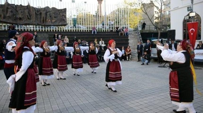 Yunanistan Folklor Ekibi Bursa&rsquo;nın Fethi Şenliklerine Katıldı