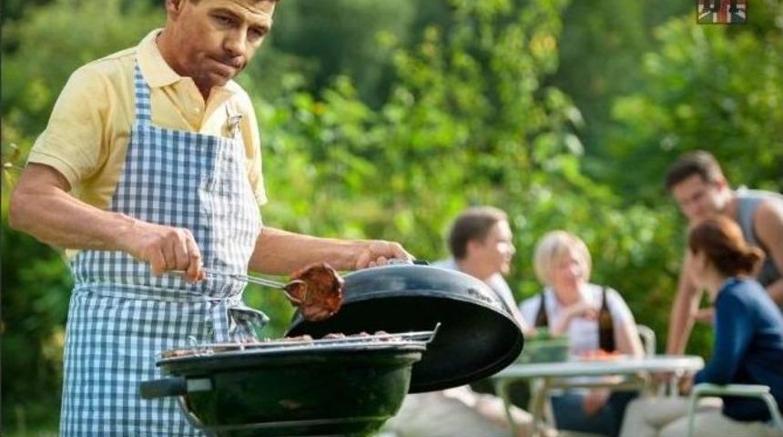 Gerrard&rsquo;ı Yerden Yere Vurdular