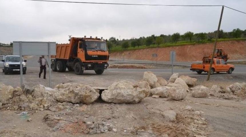 4 Yıl Aradan Sonra &Ccedil;evre Yolu &Ccedil;alışmalarına Başlandı