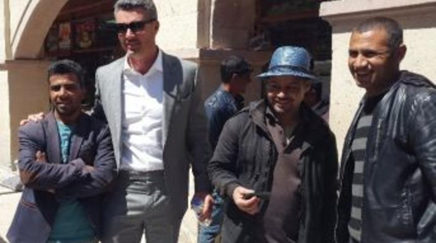 Malatyalılar, Sadettin Saran&rsquo;a Yoğun İlgi G&ouml;sterdiler