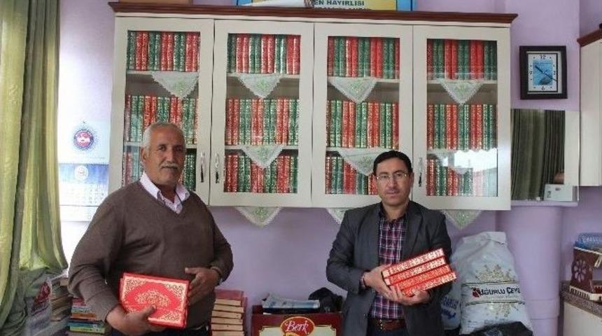 Yavuzeli Cami Ve Kuran Kursları Derneği&rsquo;nden Her Eve Bir Kuran-ı Kerim