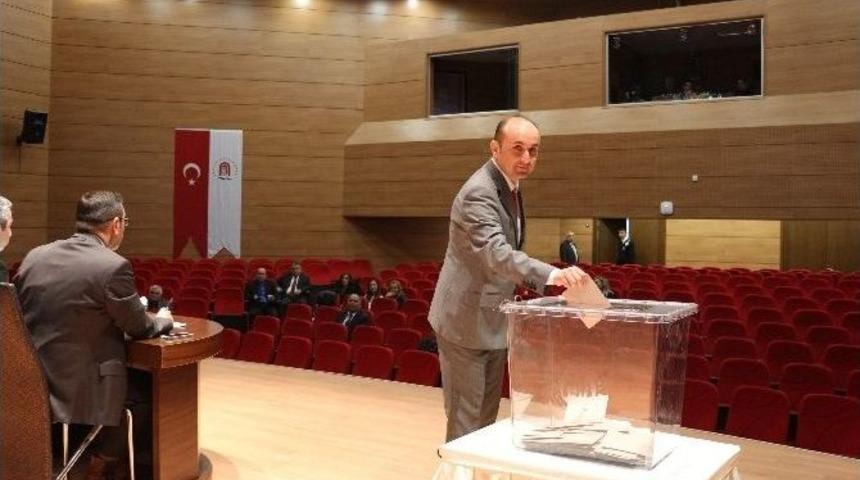 Amasya &Uuml;niversitesi&rsquo;nde Rekt&ouml;rl&uuml;k Se&ccedil;imi Yapıldı