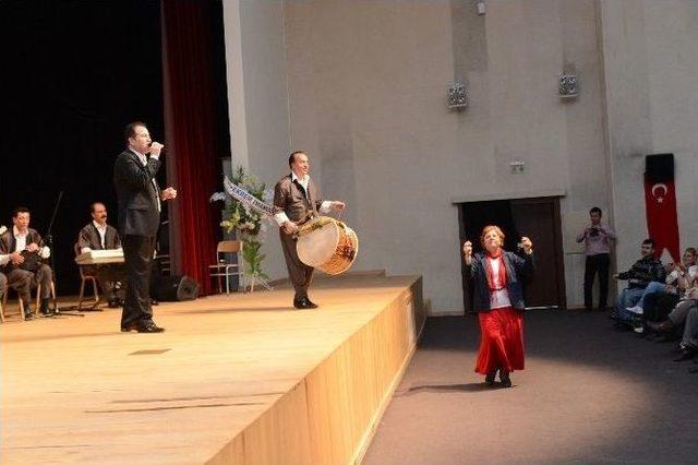 Beylikd&uuml;z&uuml;l&uuml;ler Sıra Gecesinde T&uuml;rk&uuml;lerle Coştu 1