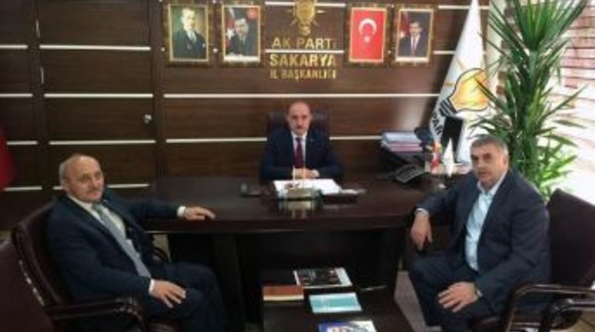 To&ccedil;oğlu: &ldquo;siyaset Masa Başında Değil Milletle Yapılır&rdquo;