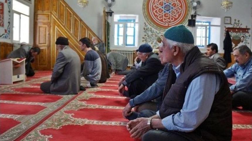 Yapıldak Mahallesinde Kur&rsquo;an Ziyafeti