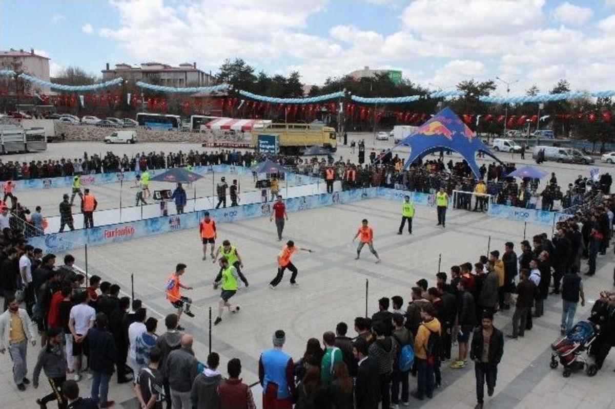 Sokak Futbolu Heyecanı Erzurum&rsquo;daydı