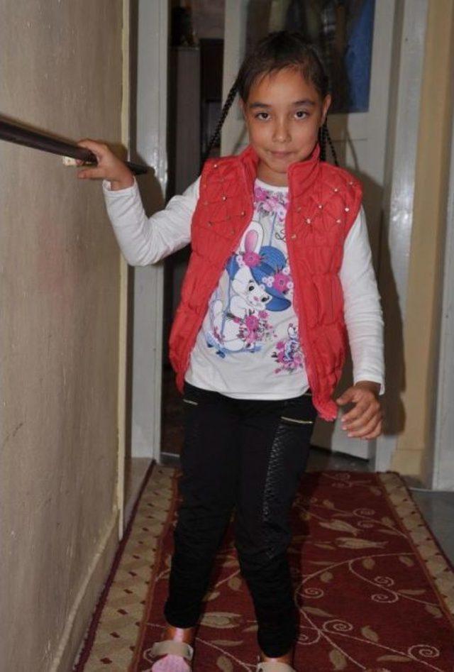 Damla, Artık Ağlamayacak 1