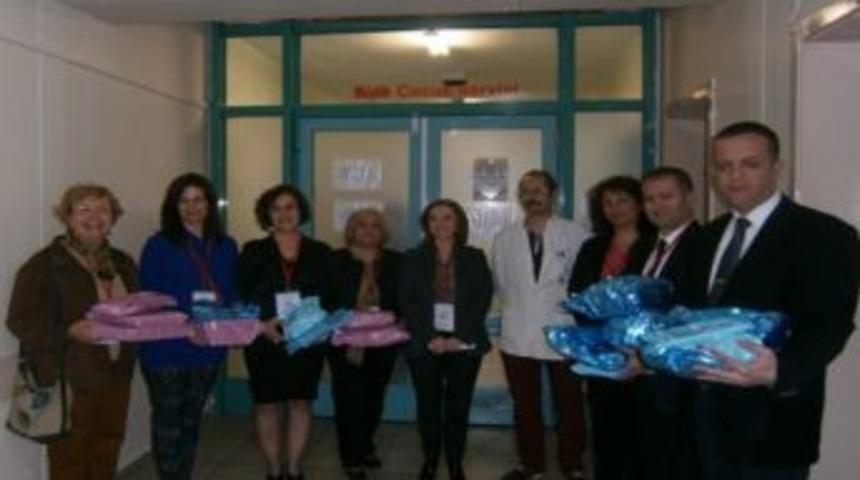 Kent Konseyi&rsquo;nden Esog&uuml; Hastanesi&rsquo;nde Yatan Hasta &Ccedil;ocuklara Ziyaret