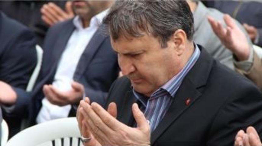 Başkan &Ccedil;er&ccedil;i&rsquo;den Regaip Kandili Mesajı