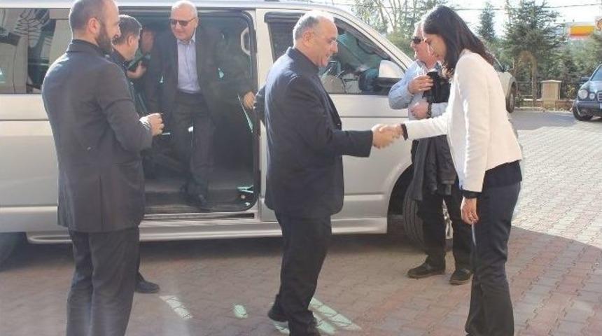 Keldani Patriği&rsquo;nden Akay&rsquo;a Ziyaret