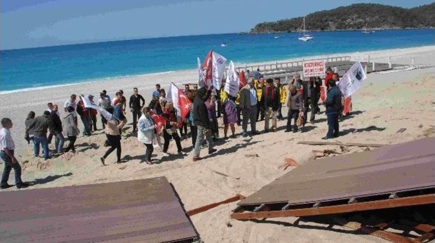 &Ouml;l&uuml;deniz&rsquo;de Platform Eylemi