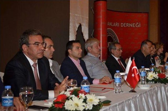 Chp’li Adaylar İş Dünyası İle Buluştu