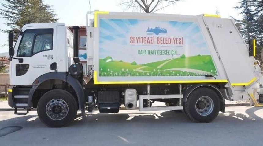 Seyitgazi Belediyesi&rsquo;ne Hibe &Ccedil;&ouml;p Kamyonu