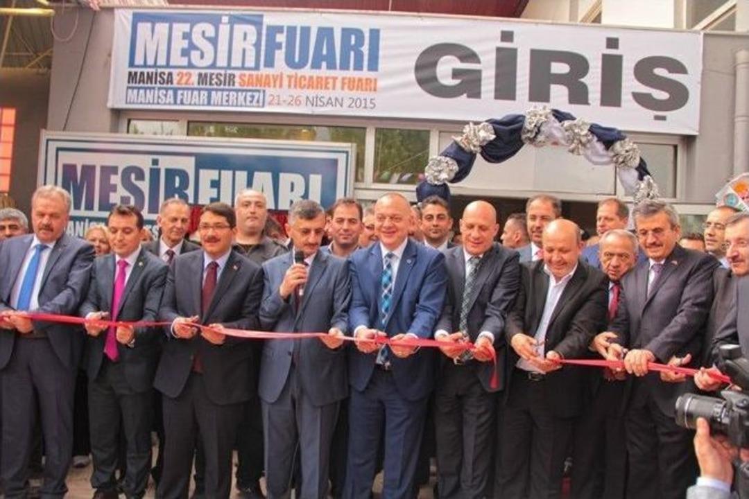 Manisa Mesir Sanayi Ve Ticaret Fuarı A&ccedil;ıldı