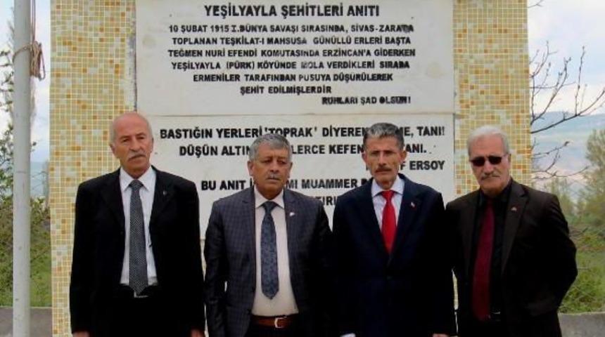 Mhp'li Aday 1915'te Ermenilerin Katlettiği Askerlerin Yattığı Şehitliği Ziyaret Etti