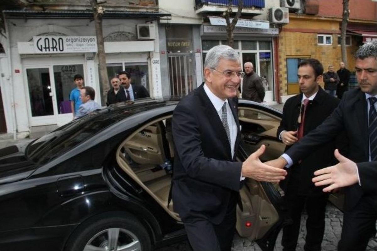 Ab Bakanı Bozkır: &ldquo;noterin Değil, &Ouml;nemli Olan Milletin M&uuml;hr&uuml;d&uuml;r&rdquo;