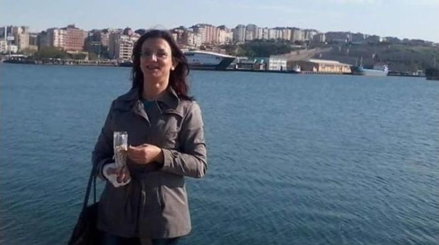 &Ccedil;alıştığı Hastanenin 5. Katından &Ouml;l&uuml;me Atladı