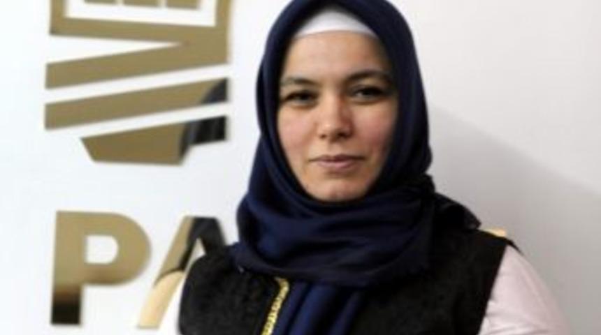 Hatice &Ouml;zgevrek: T&uuml;m &Ccedil;ocuklarımızın Bayramını Kutluyorum