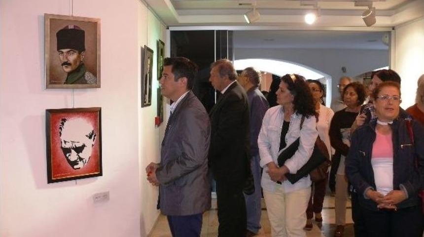 Marmaris&rsquo;te &rsquo;benim Atat&uuml;rk&rsquo;&uuml;m&rsquo; Resim Sergisi İlgi G&ouml;rd&uuml;