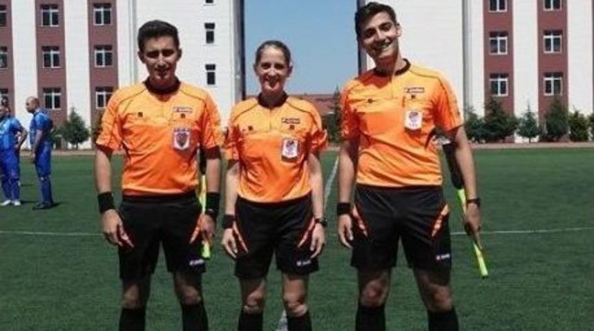 Amat&ouml;r Ma&ccedil;a Kadın Eli Değdi