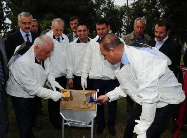 Mhp'li Başkan Sözlü: Genel Başkanımız Bu Balı Yediğinde Iktidarı Yerle Bir Eder