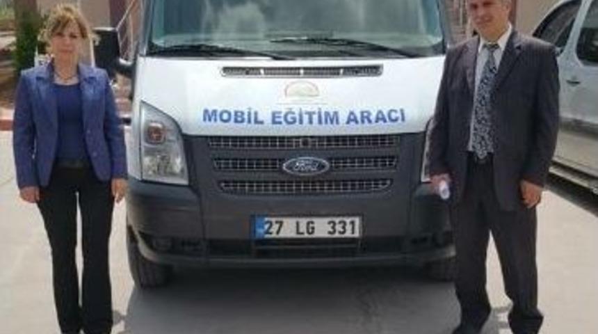 Mobil &Ccedil;ift&ccedil;i Eğitim Aracı Hizmete Girdi