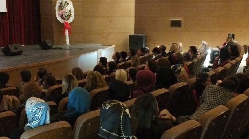Halk Sağlığı M&uuml;d&uuml;rl&uuml;ğ&uuml;nden &lsquo;erken Tanı Hayat Kurtarır&rsquo; Konferansı