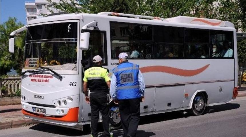 Engelli Yolcuyu Almayan Otob&uuml;s S&uuml;r&uuml;c&uuml;s&uuml;ne İdari Para Ve 1 Ay Hizmetten Men Cezası