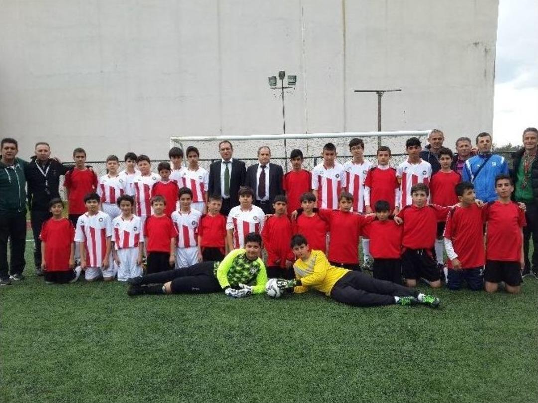 23 Nisan Ulusal Egemenlik Ve &Ccedil;ocuk Bayramı Spor Etkinlikleri Yapıldı