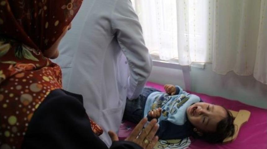 Elazığ&rsquo;da &Ccedil;ocuklara Aşı Yapıldı