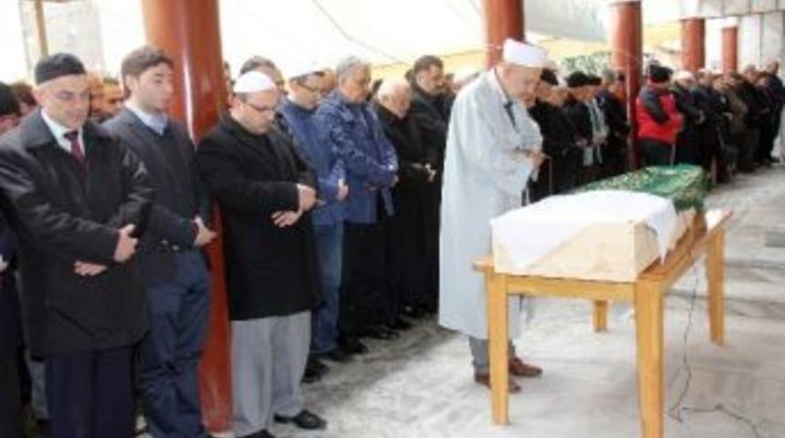 Fatma Nevzer Teyze Hakkın Rahmetine Kavuştu