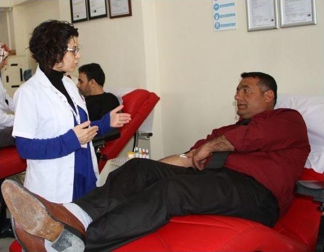 Muhtarlardan Kan Bağışına Destek 3