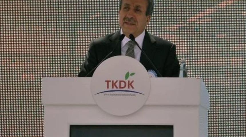 Bakan Eker: Hayal Vaat Etmiyoruz, Hayal Satmıyoruz