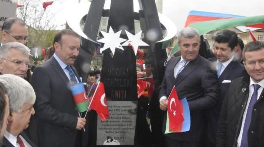 İzmit'te Hocalı Şehitleri Anıtı