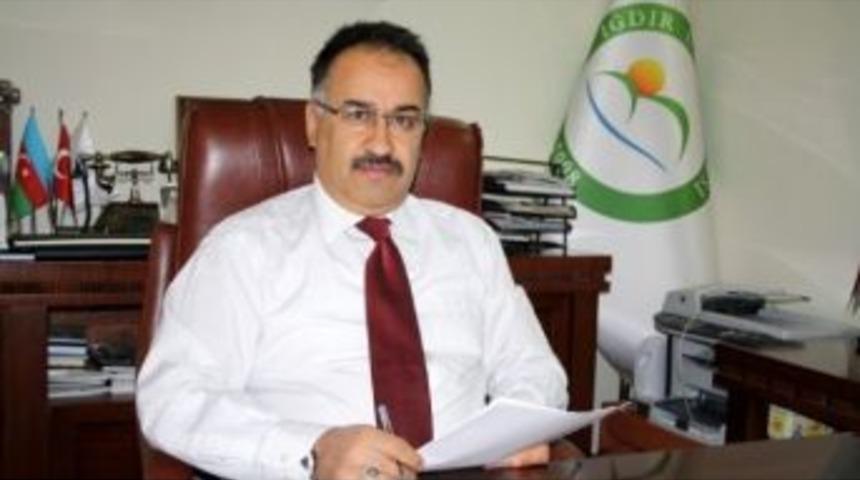 Rekt&ouml;r Yılmaz&rsquo;dan 23 Nisan Mesajı