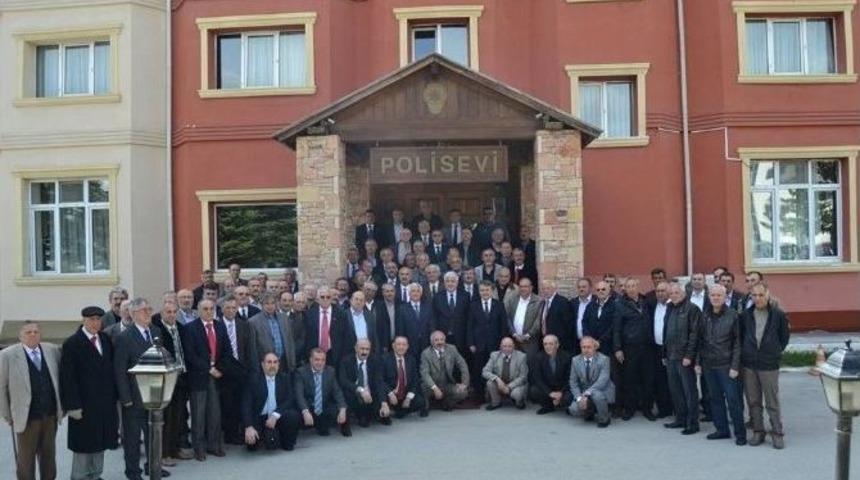 Eskişehir Emniyet M&uuml;d&uuml;rl&uuml;ğ&uuml; Emekli Meslektaşlarını Unutmadı