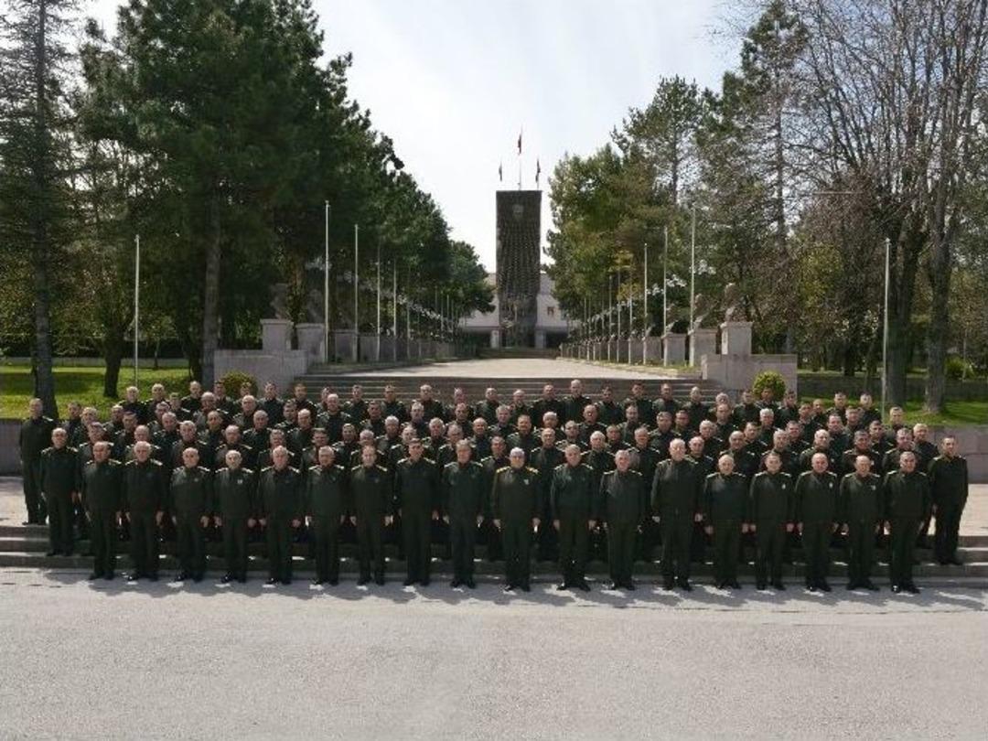 Silahlı Kuvvetler 2033&rsquo;te "uzay &Ccedil;ağı"na Ge&ccedil;ecek