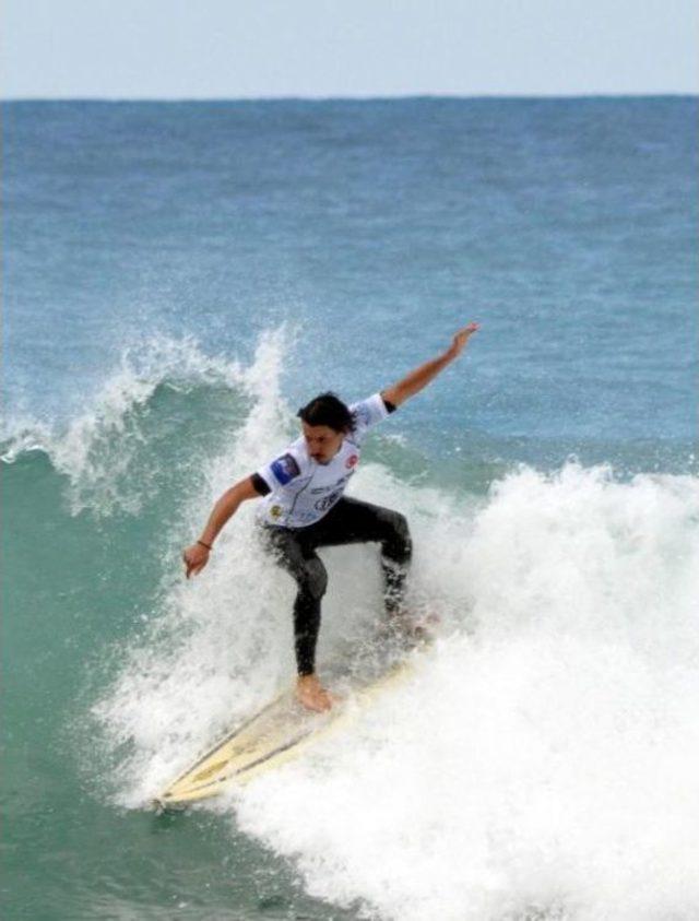 S&ouml;rf&ccedil;&uuml;ler Alanya da Yarıştı 2