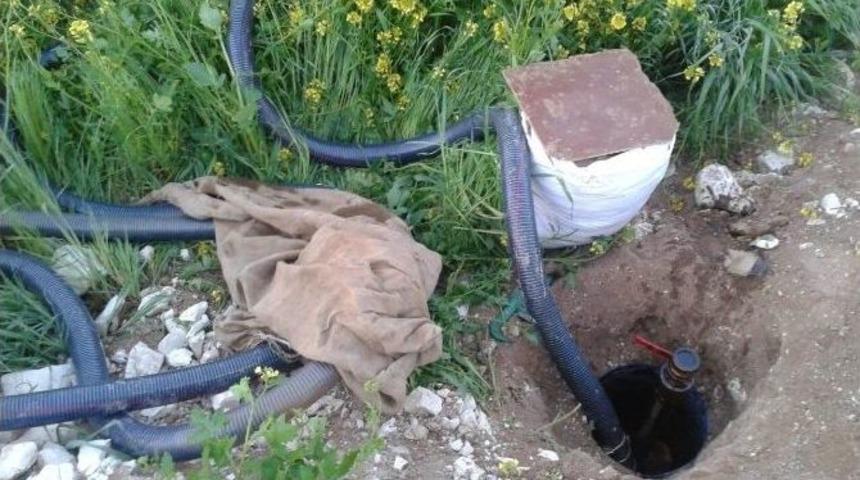 Jandarma, Boru Hattından &Ccedil;alınmış 21 Bin Litre Petrol Ele Ge&ccedil;irdi