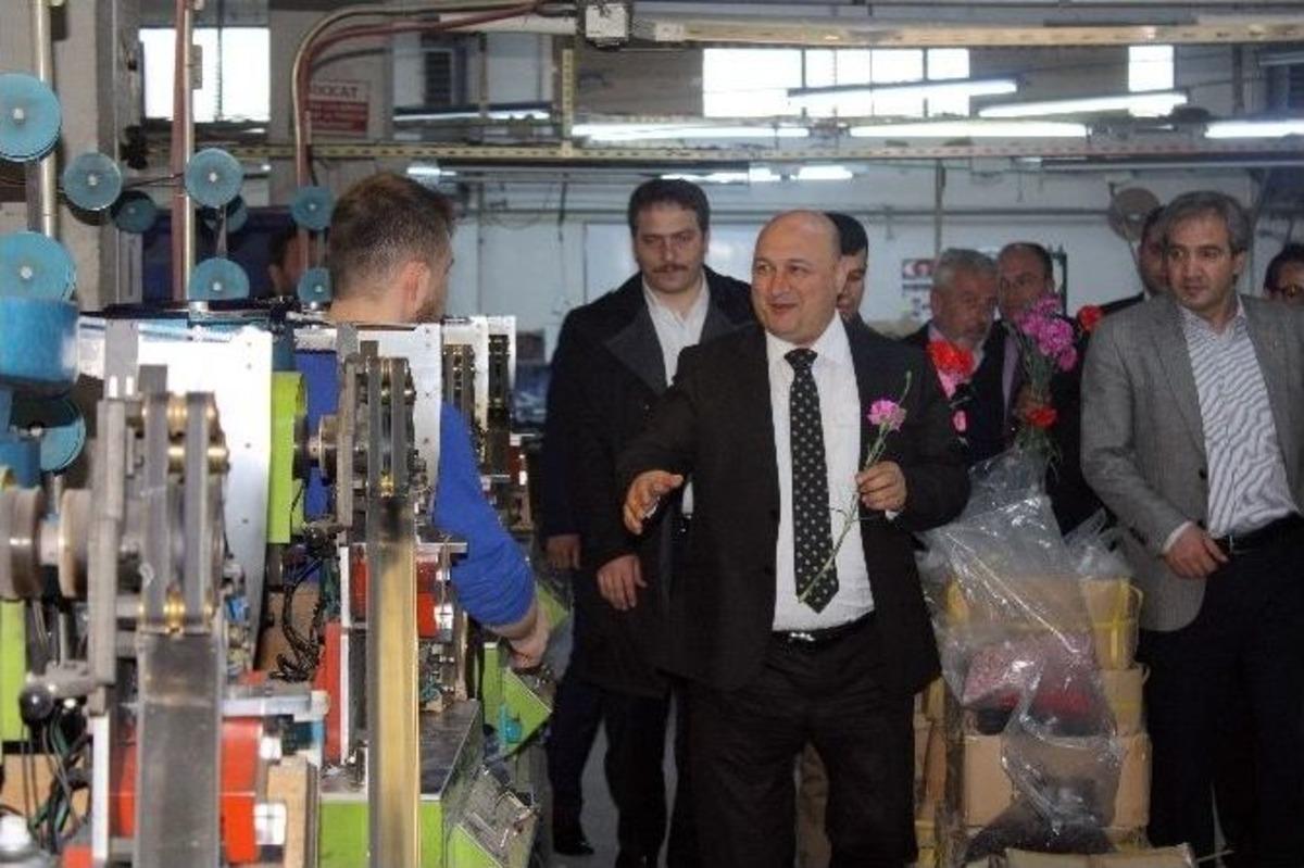 Ak Parti&rsquo;li Kurt: &ldquo;ak Parti Bir B&ouml;lgenin Değil T&uuml;rkiye&rsquo;nin Partisidir&rdquo;