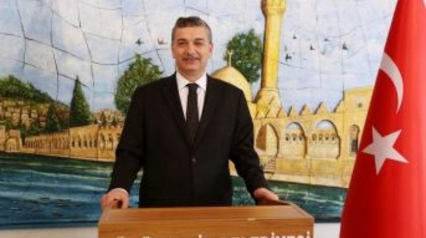 Başkan G&uuml;ven&ccedil;&rsquo;ten 23 Nisan Kutlaması