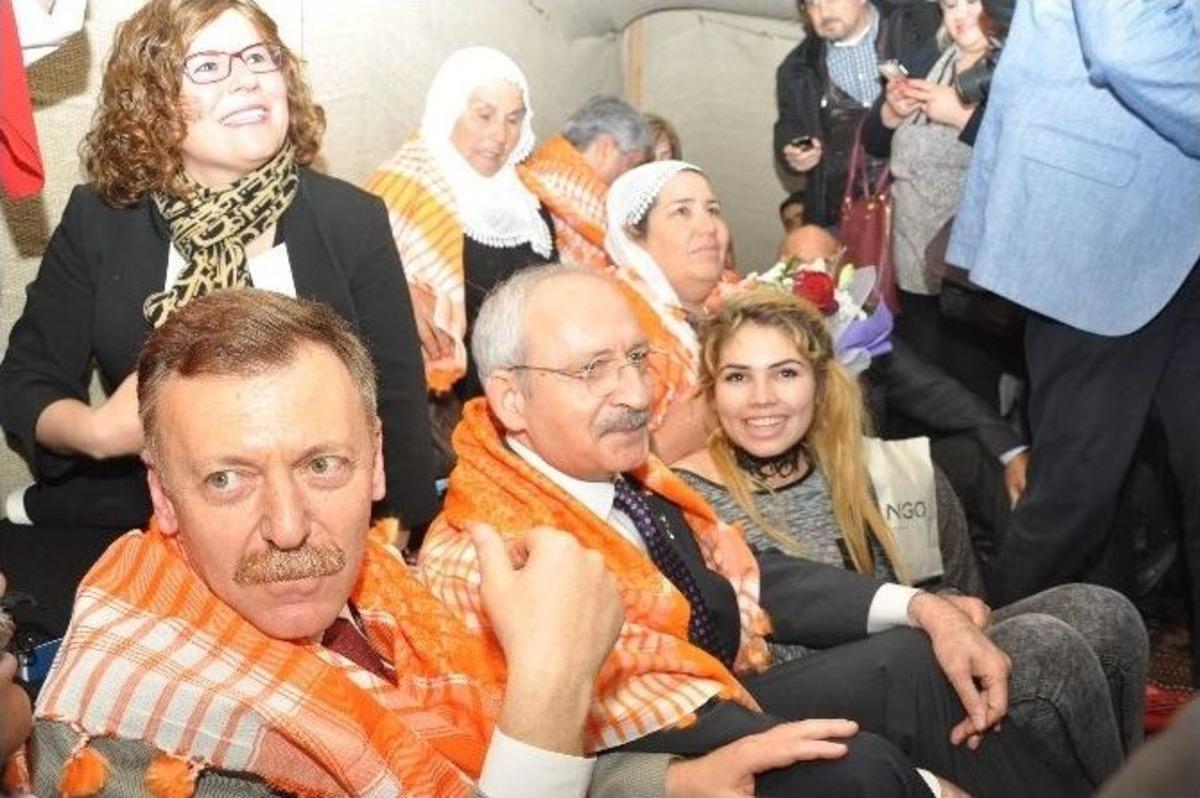 Chp Lideri Kılı&ccedil;daroğlu, Tarsuslularla Buluştu