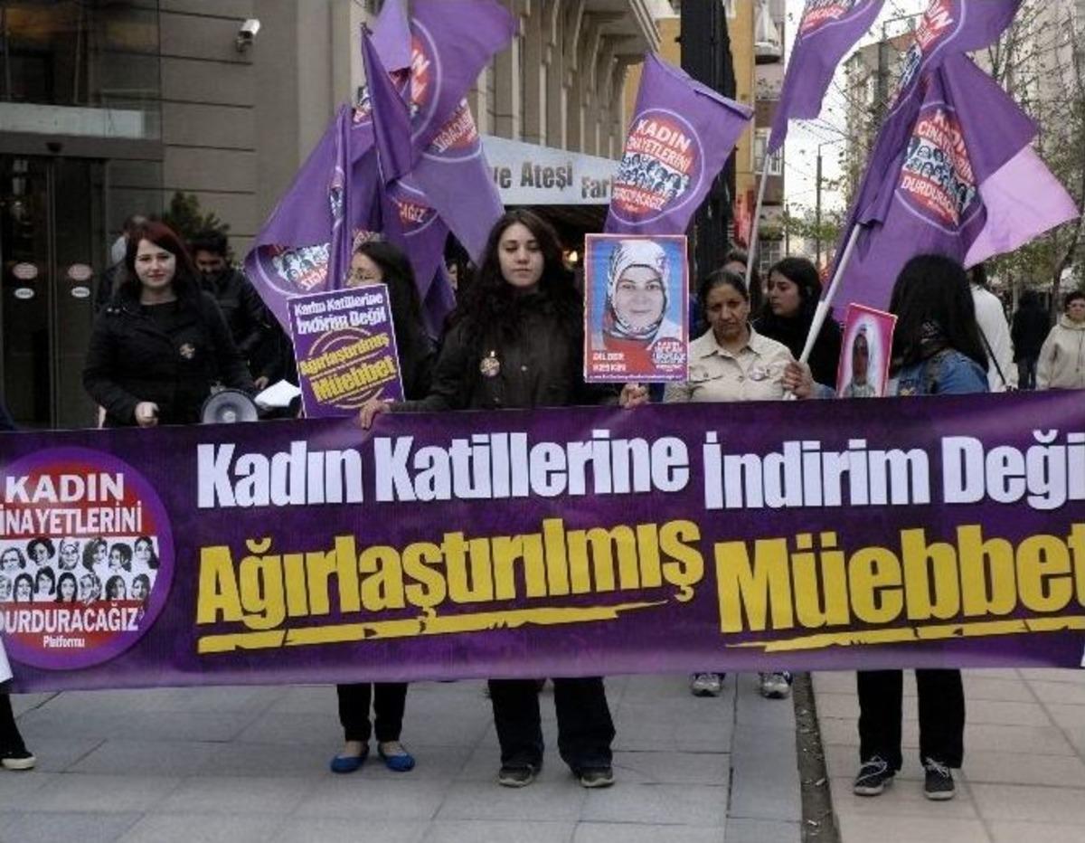 Kadınlardan &lsquo;taslak Rapor&rsquo; Protestosu